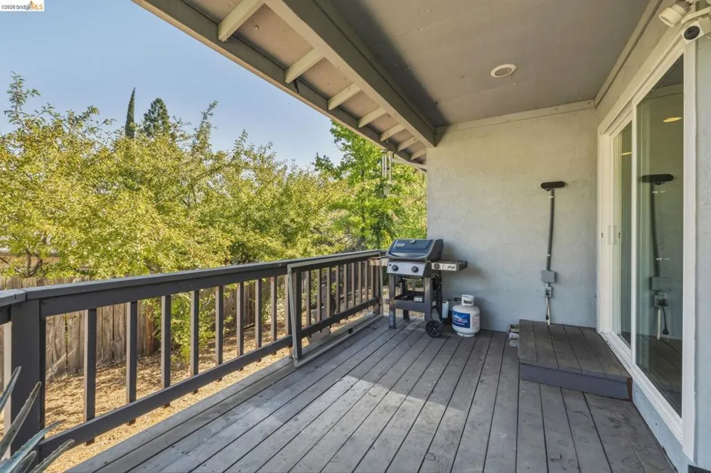 11037 Harrison Dr Sonora, CA 95370