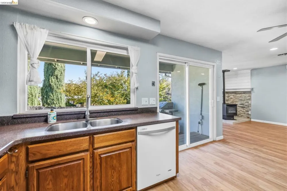11037 Harrison Dr Sonora, CA 95370