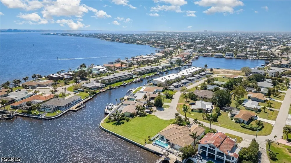 Sandy Circle Cape Coral, FL 33904