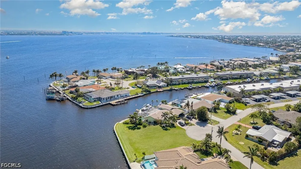 Sandy Circle Cape Coral, FL 33904