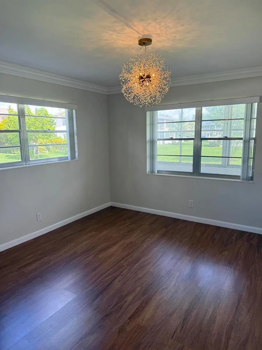 144 WINDSOR G West Palm Beach, FL 33417