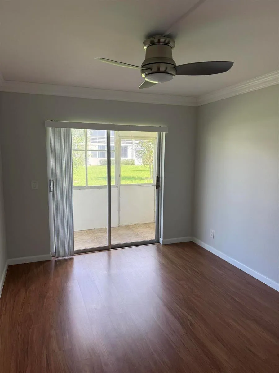 144 WINDSOR G West Palm Beach, FL 33417