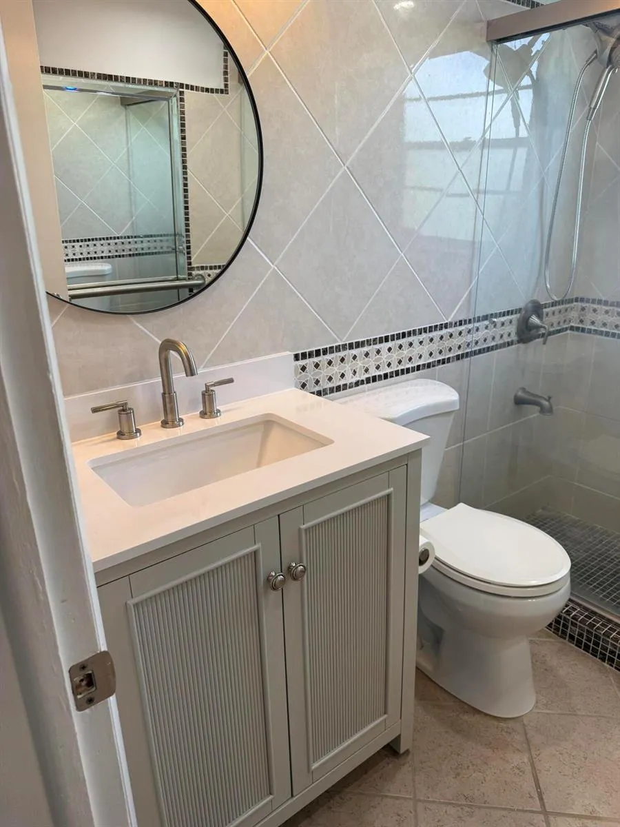 144 WINDSOR G West Palm Beach, FL 33417