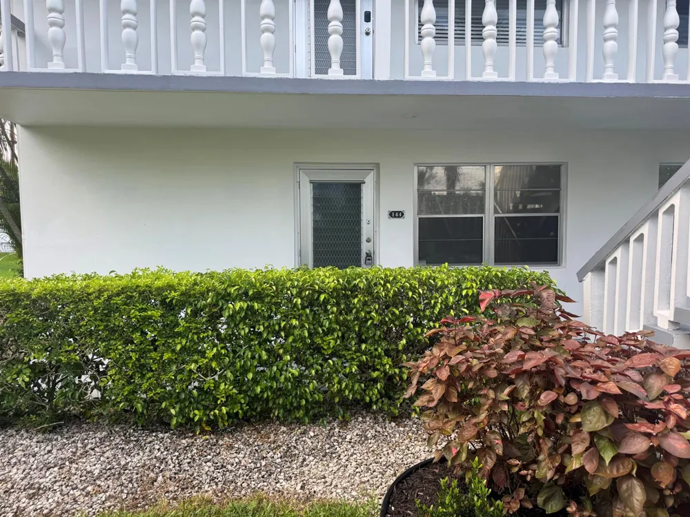 144 WINDSOR G West Palm Beach, FL 33417