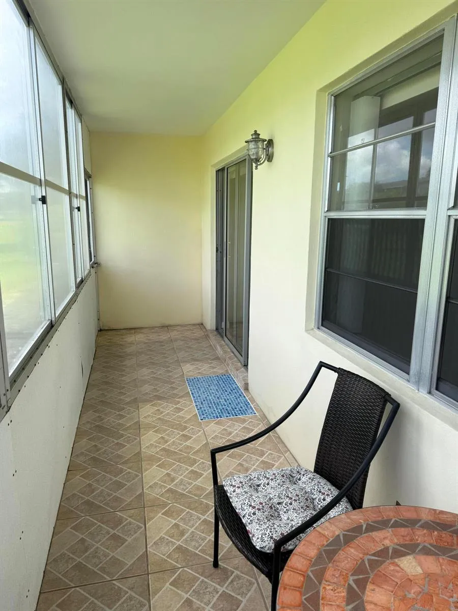 144 WINDSOR G West Palm Beach, FL 33417