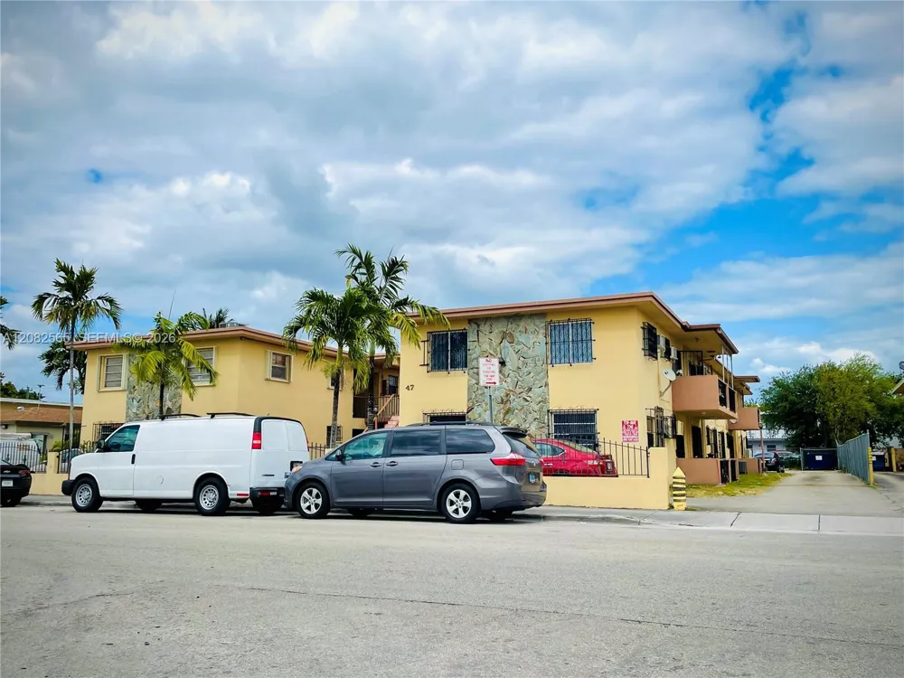 47 NW 47th Ave #14 Miami, FL 33126