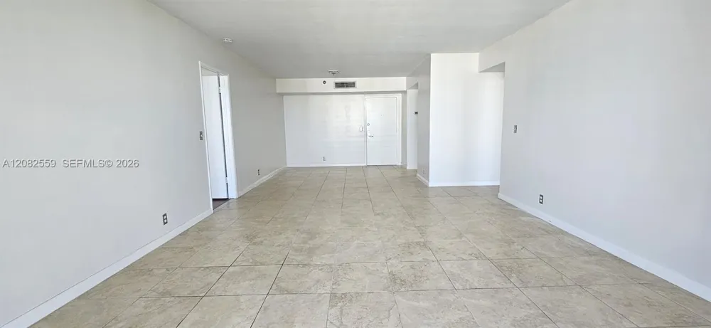 3300 NE 191st St #LP08 Aventura, FL 33180