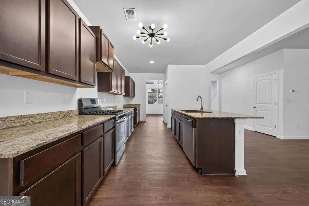 176 Birchfield WAY Dallas, GA 30132