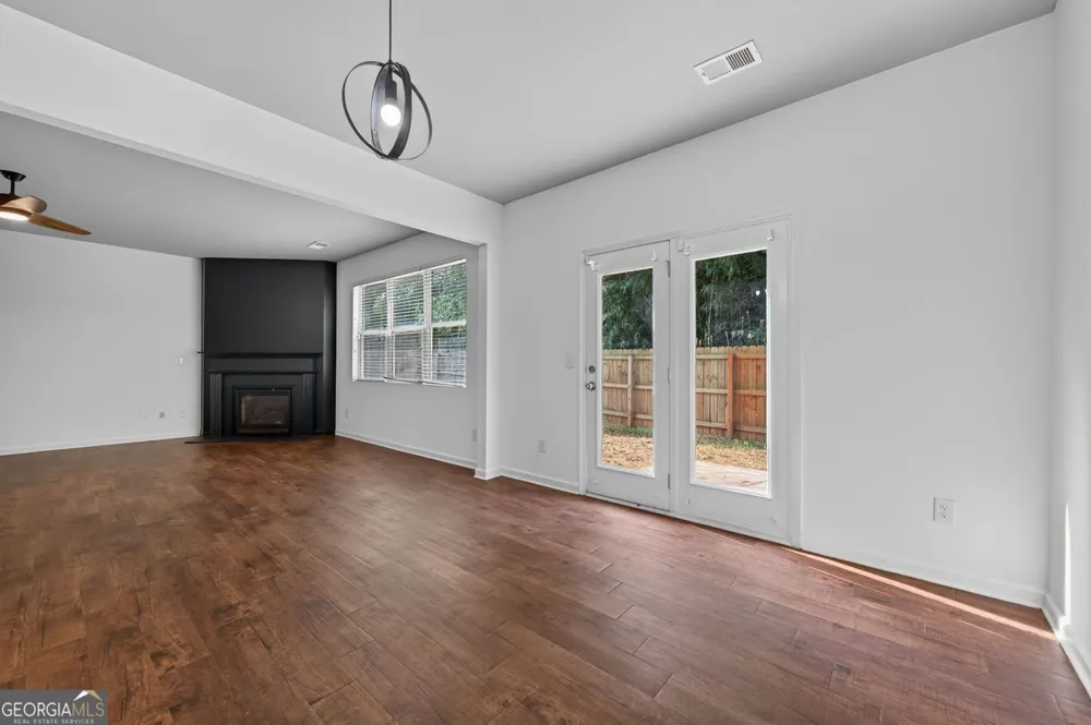 176 Birchfield WAY Dallas, GA 30132