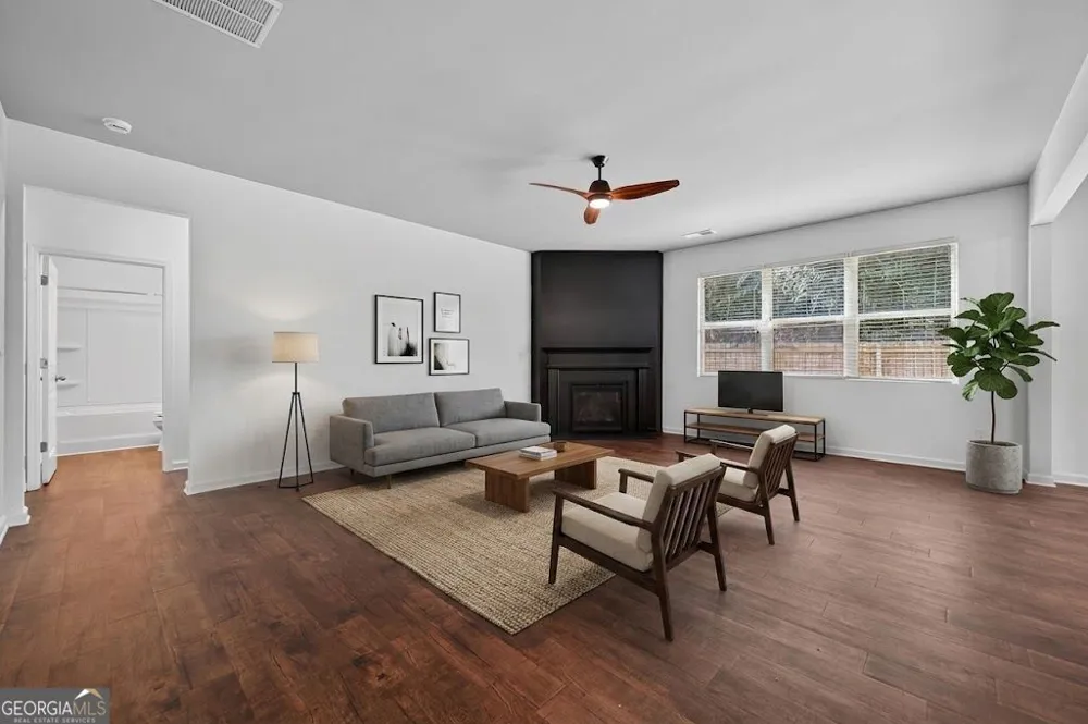 176 Birchfield WAY Dallas, GA 30132