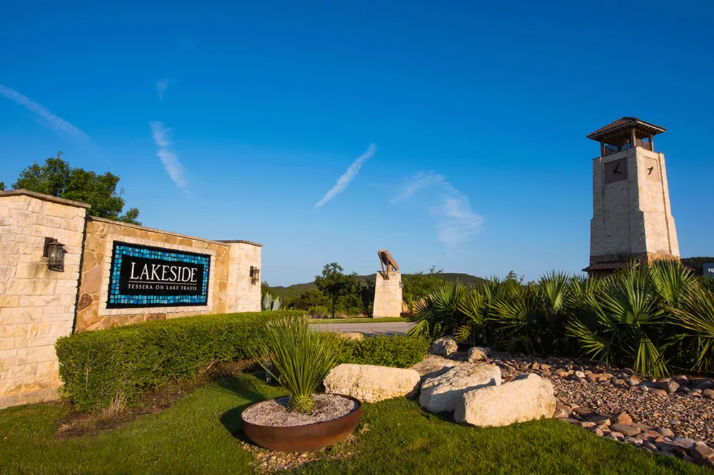8004 Autumn Moor Bend Lago Vista, TX 78645