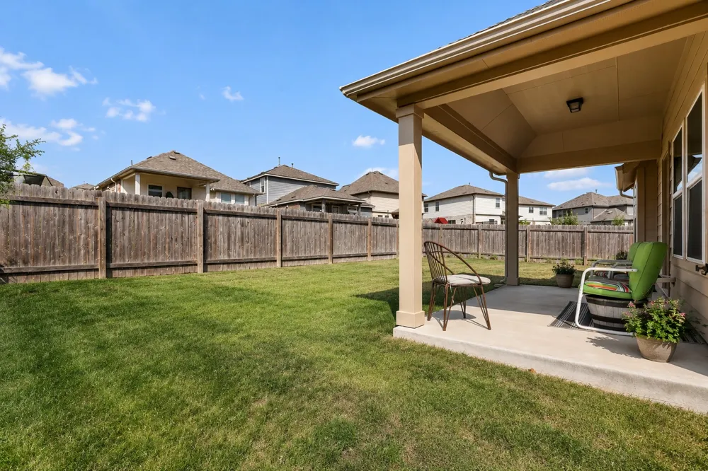 8004 Autumn Moor Bend Lago Vista, TX 78645