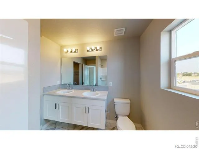 458 Condor Way Johnstown, CO 80534