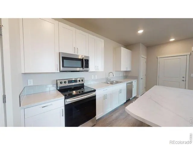 458 Condor Way Johnstown, CO 80534