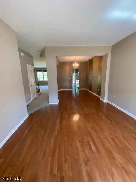 40 Black Bear Ct Hardyston, NJ 07419