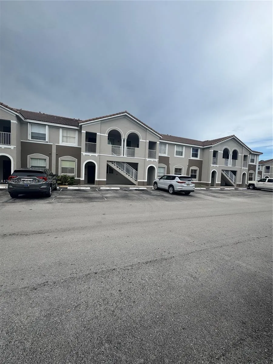1666 SE 27th Ct #109 Homestead, FL 33035