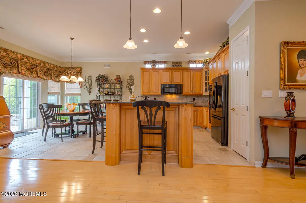12 Crenshaw Court Monroe, NJ 08831