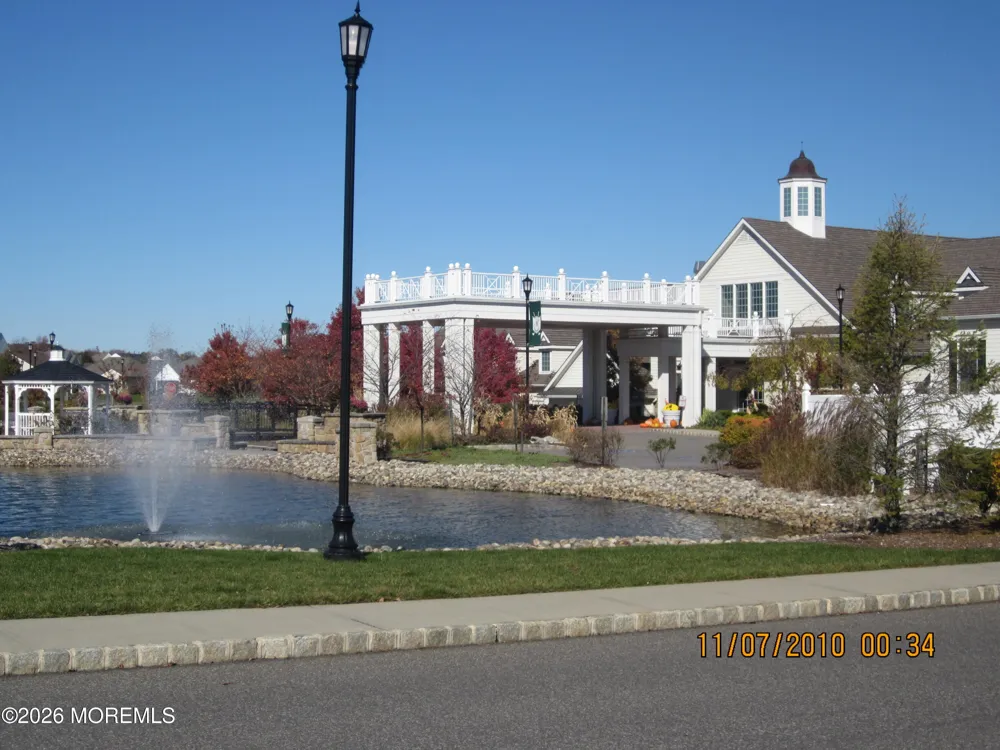 12 Crenshaw Court Monroe, NJ 08831