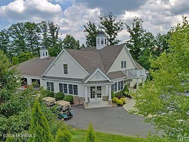 12 Crenshaw Court Monroe, NJ 08831