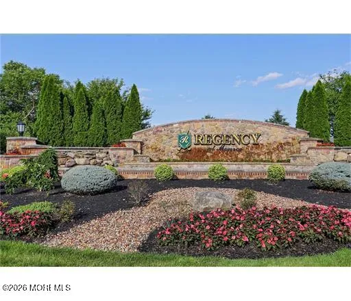 12 Crenshaw Court Monroe, NJ 08831