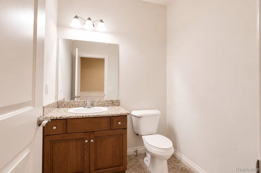53125 Citadel Street Macomb Township, MI 48042