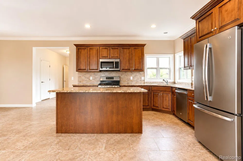 53125 Citadel Street Macomb Township, MI 48042
