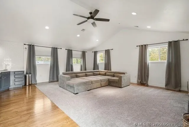 804 E Van Buren Street Broken Arrow, OK 74011