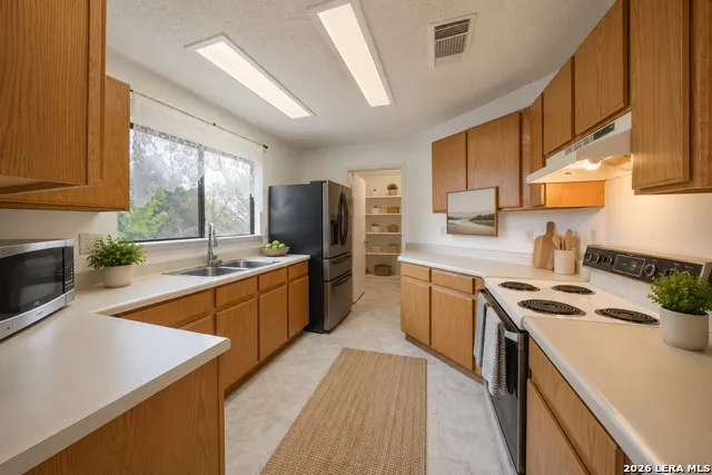 9911 Alexa Place San Antonio, TX 78251