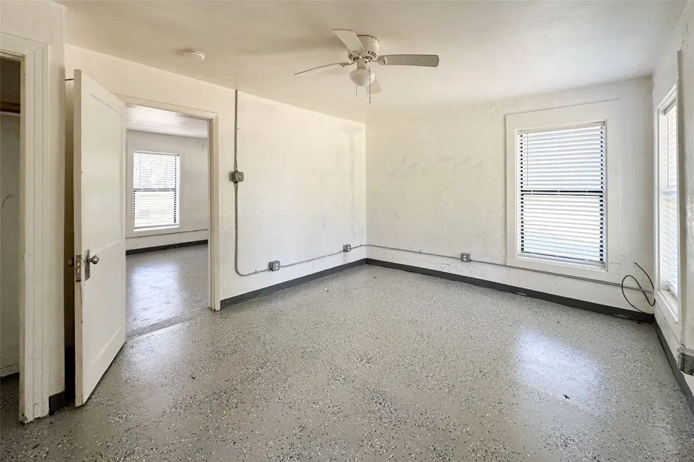 909 Alice Street Trinidad, TX 75163