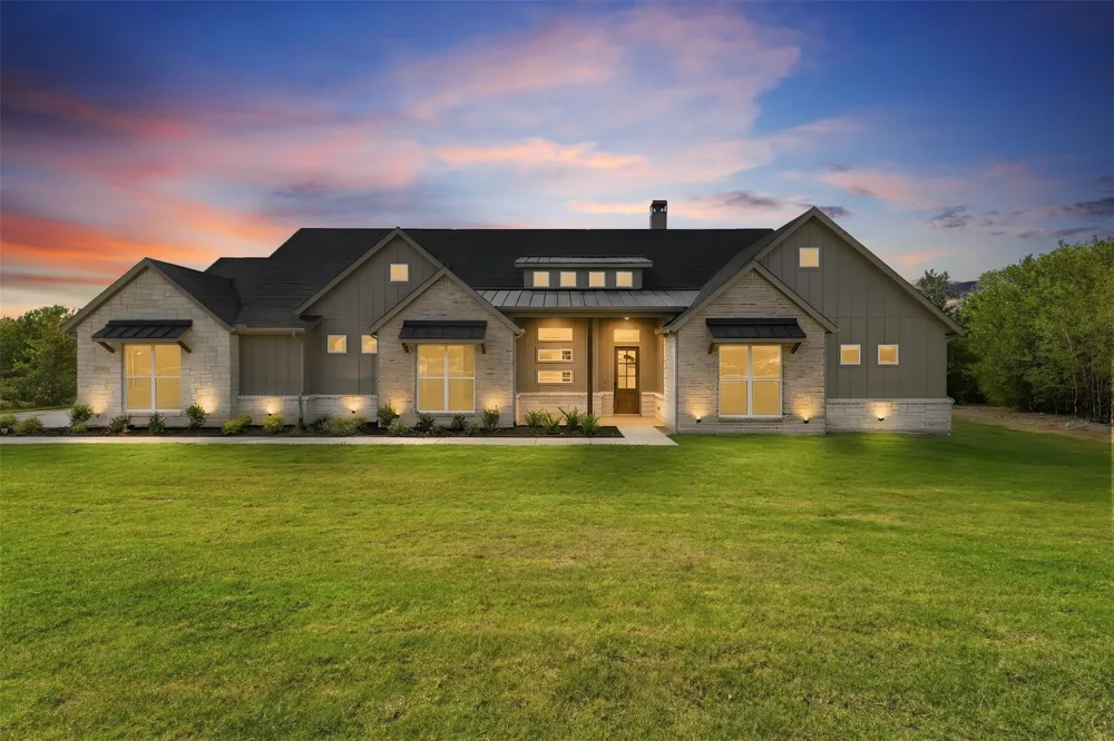 3071 Stonebriar Drive Waxahachie, TX 75165