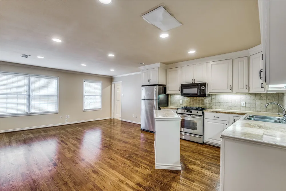3445 Lovers Lane #B University Park, TX 75225