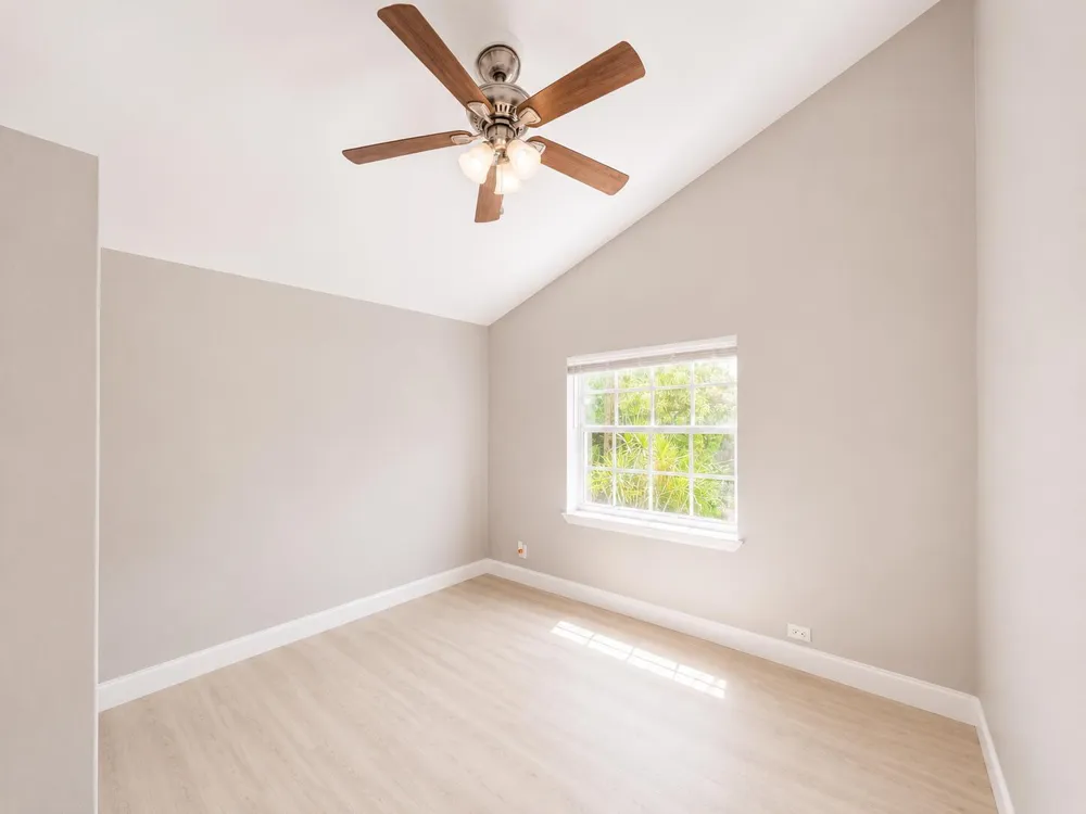 32 Lake Osborne Drive ##6 