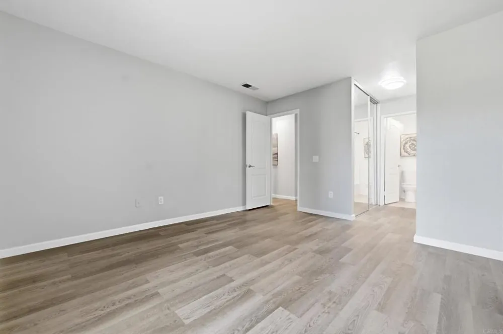 10623 Dabney Drive #39 Mira Mesa, CA 92126