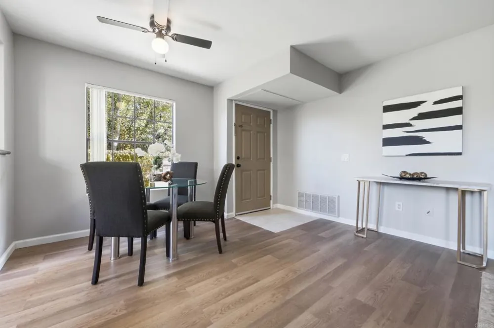 10623 Dabney Drive #39 Mira Mesa, CA 92126