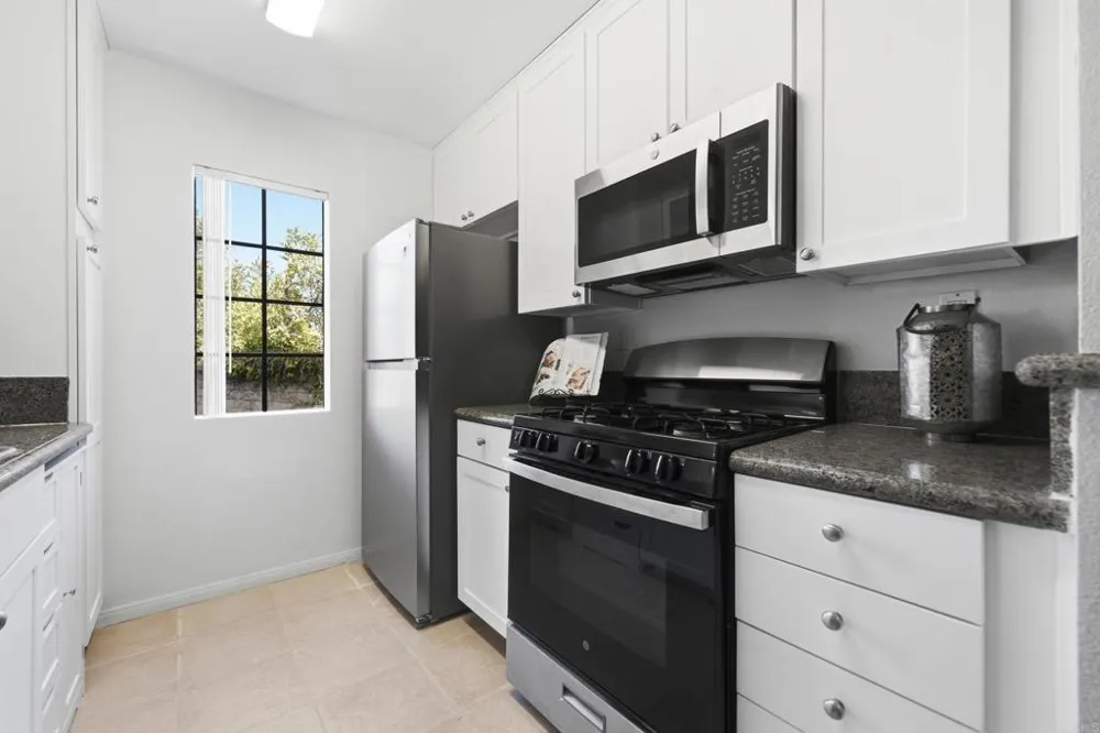 10623 Dabney Drive #39 Mira Mesa, CA 92126