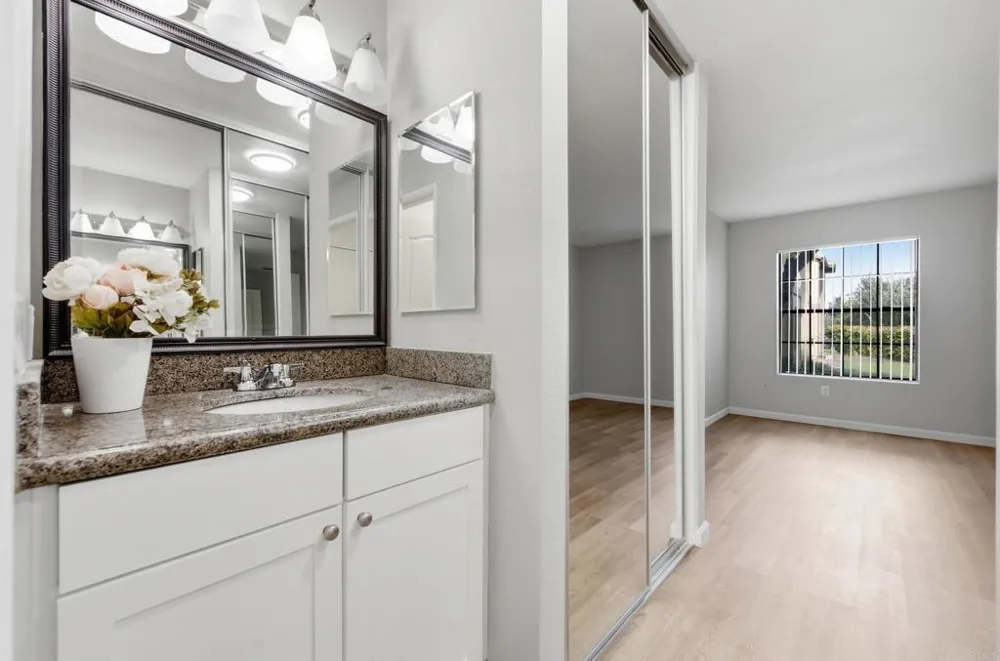 10623 Dabney Drive #39 Mira Mesa, CA 92126