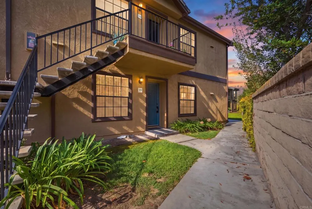 10623 Dabney Drive #39 Mira Mesa, CA 92126