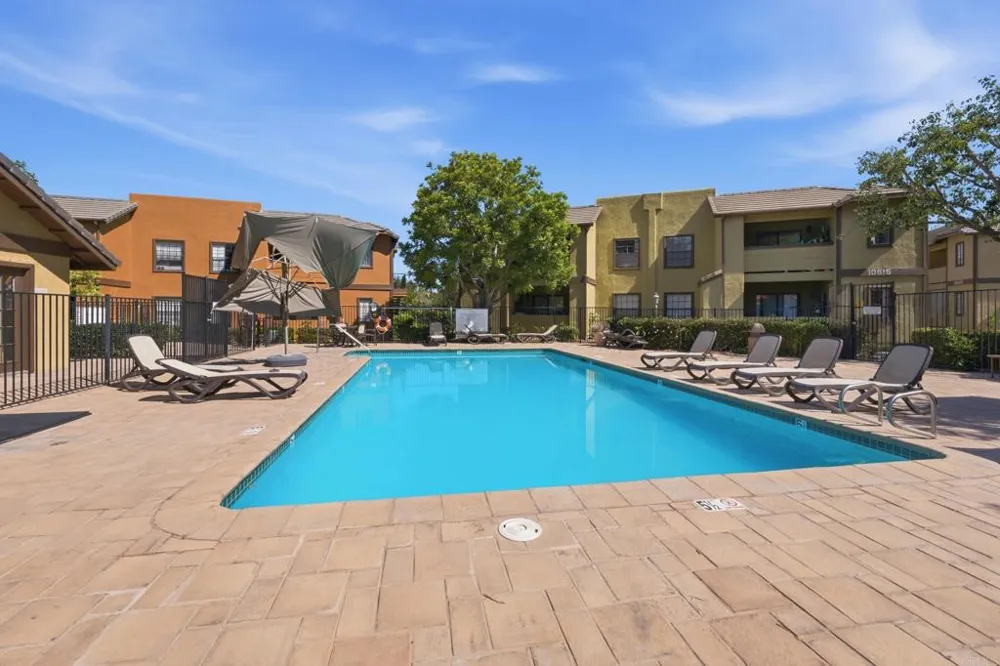 10623 Dabney Drive #39 Mira Mesa, CA 92126