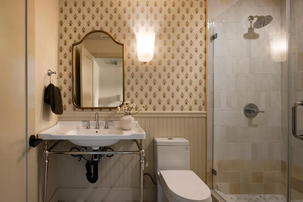 1812 Highland Dr Newport Beach, CA 92660