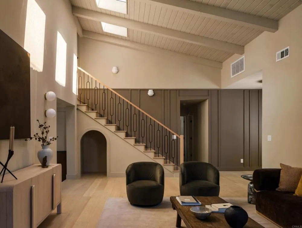 1812 Highland Dr Newport Beach, CA 92660