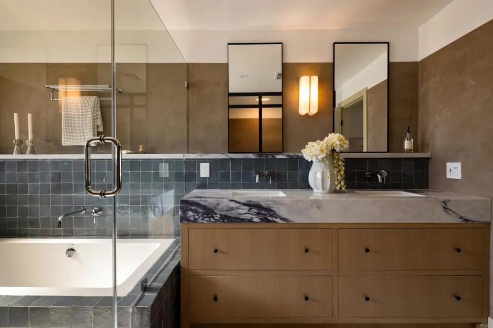 1812 Highland Dr Newport Beach, CA 92660