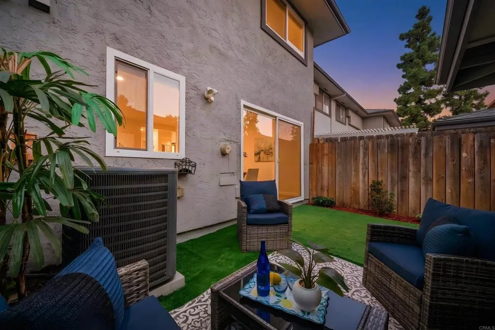 10656 King Phillip Ct. Santee, CA 92071