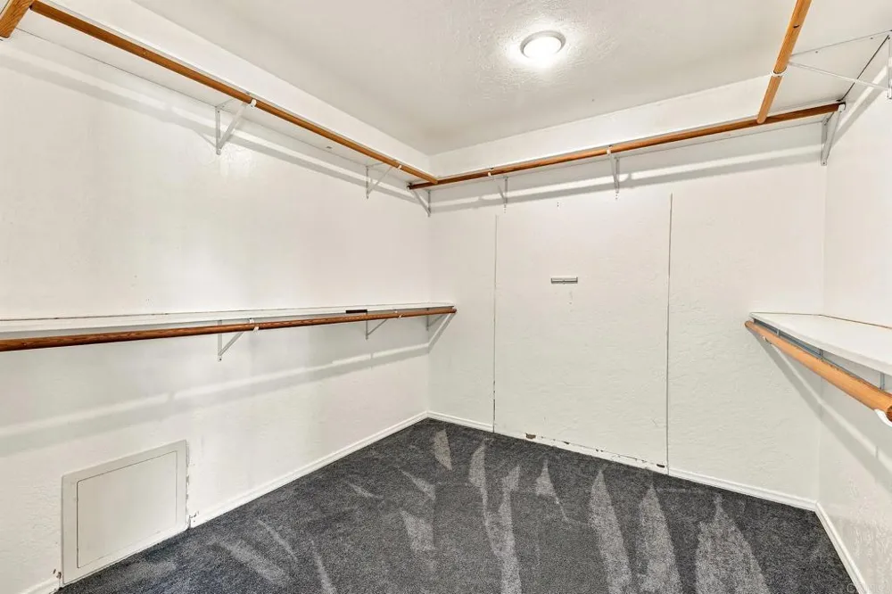 275 S Worthington Street #59 Spring Valley, CA 91977