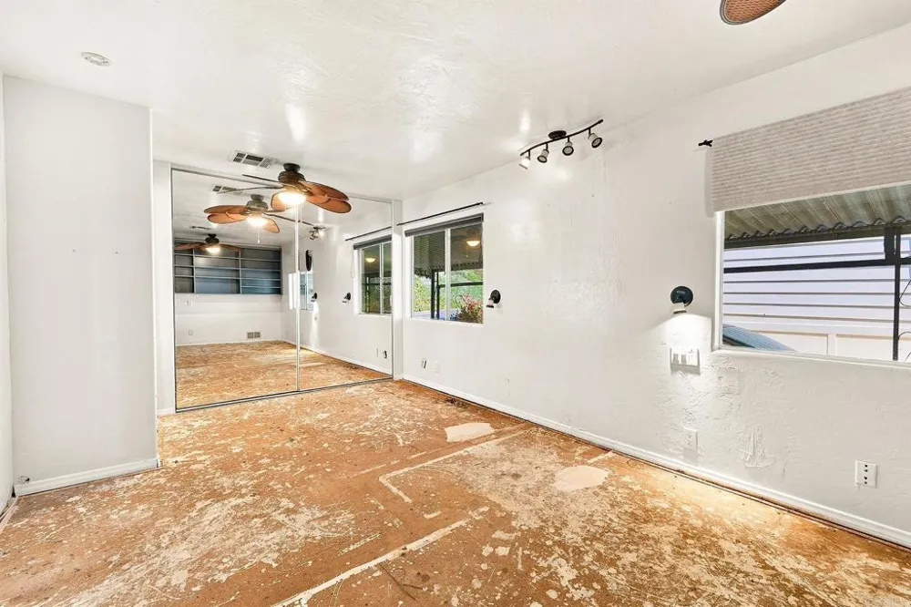 275 S Worthington Street #59 Spring Valley, CA 91977