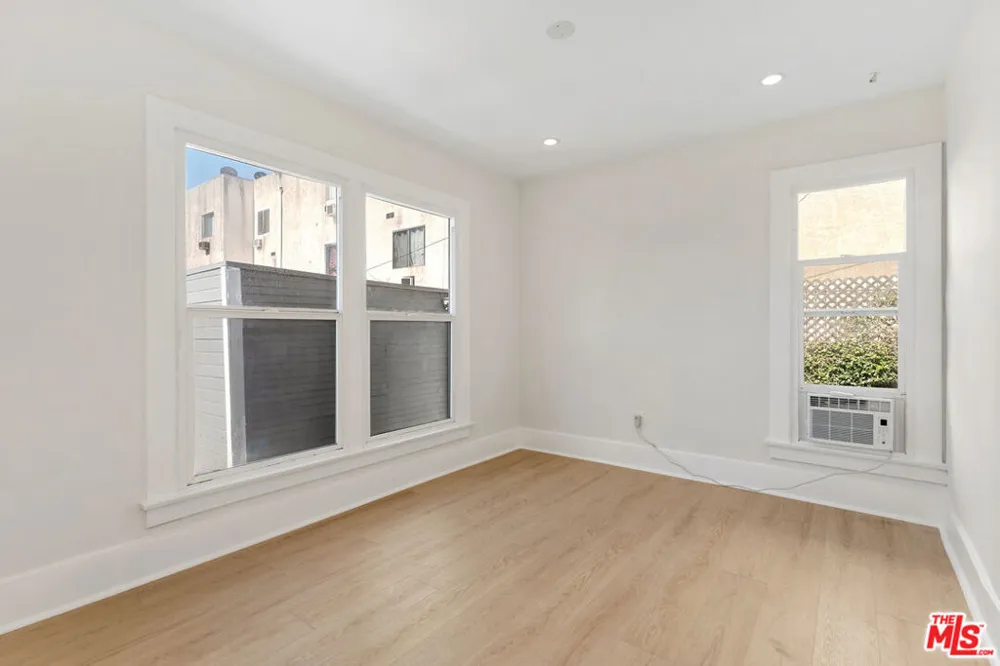 4245 Normal Avenue Los Angeles, CA 90029