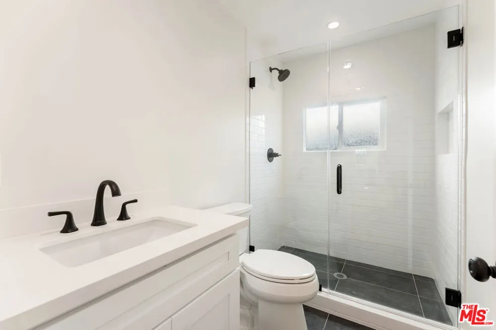 4245 Normal Avenue Los Angeles, CA 90029