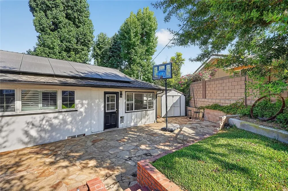 21132 E Cloverland Drive Covina, CA 91724