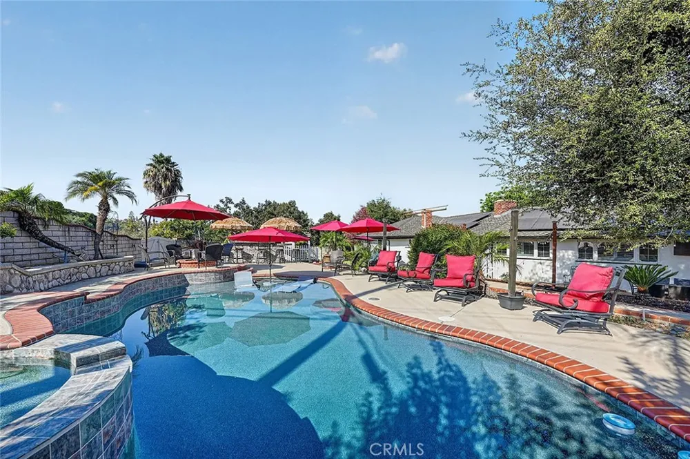 21132 E Cloverland Drive Covina, CA 91724