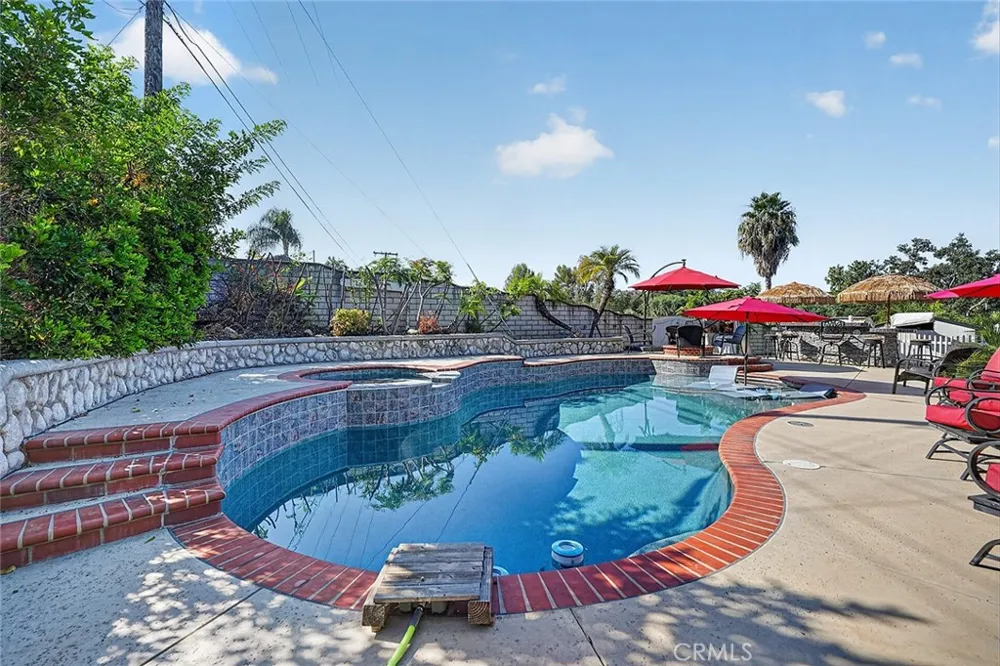 21132 E Cloverland Drive Covina, CA 91724