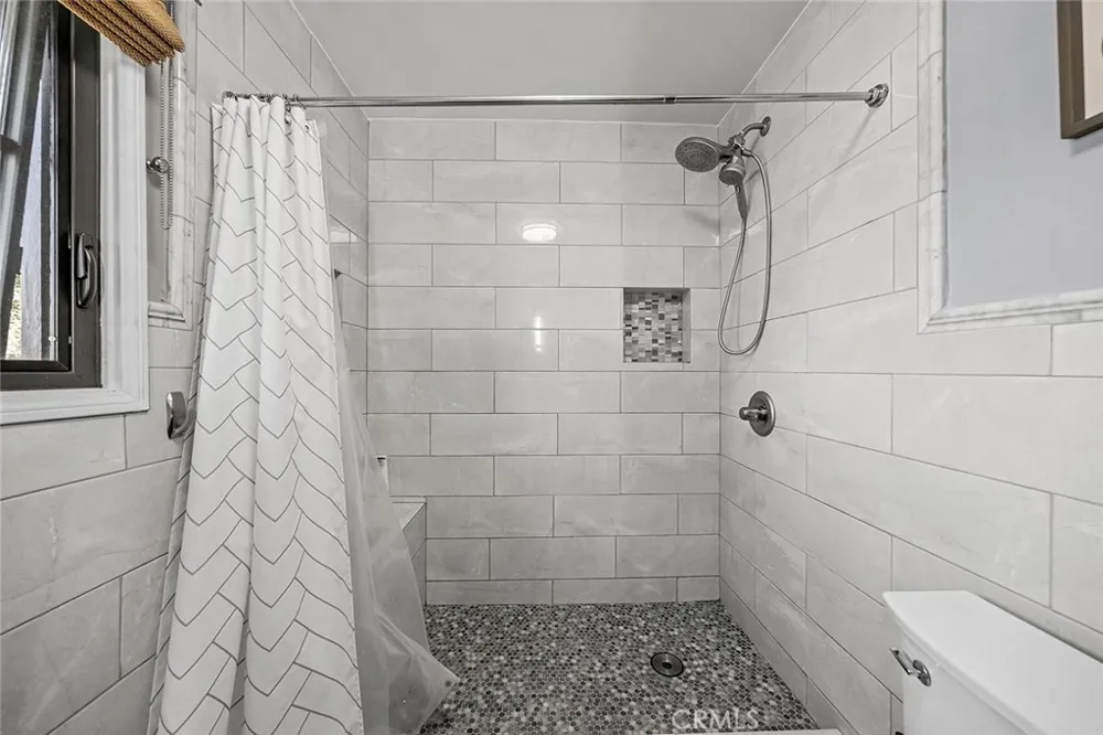21132 E Cloverland Drive Covina, CA 91724